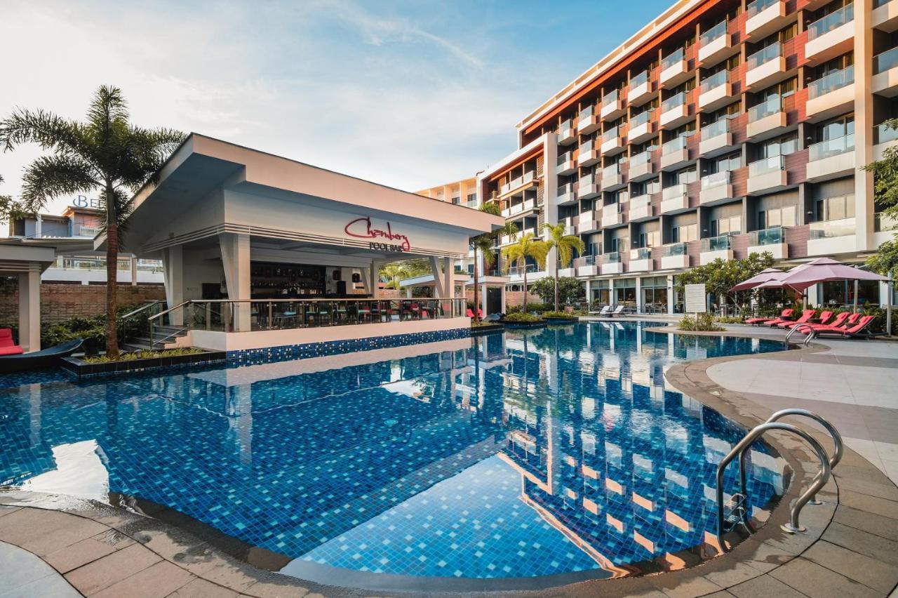 Savoy Hotel Boracay Newcoast Yapak Exterior foto