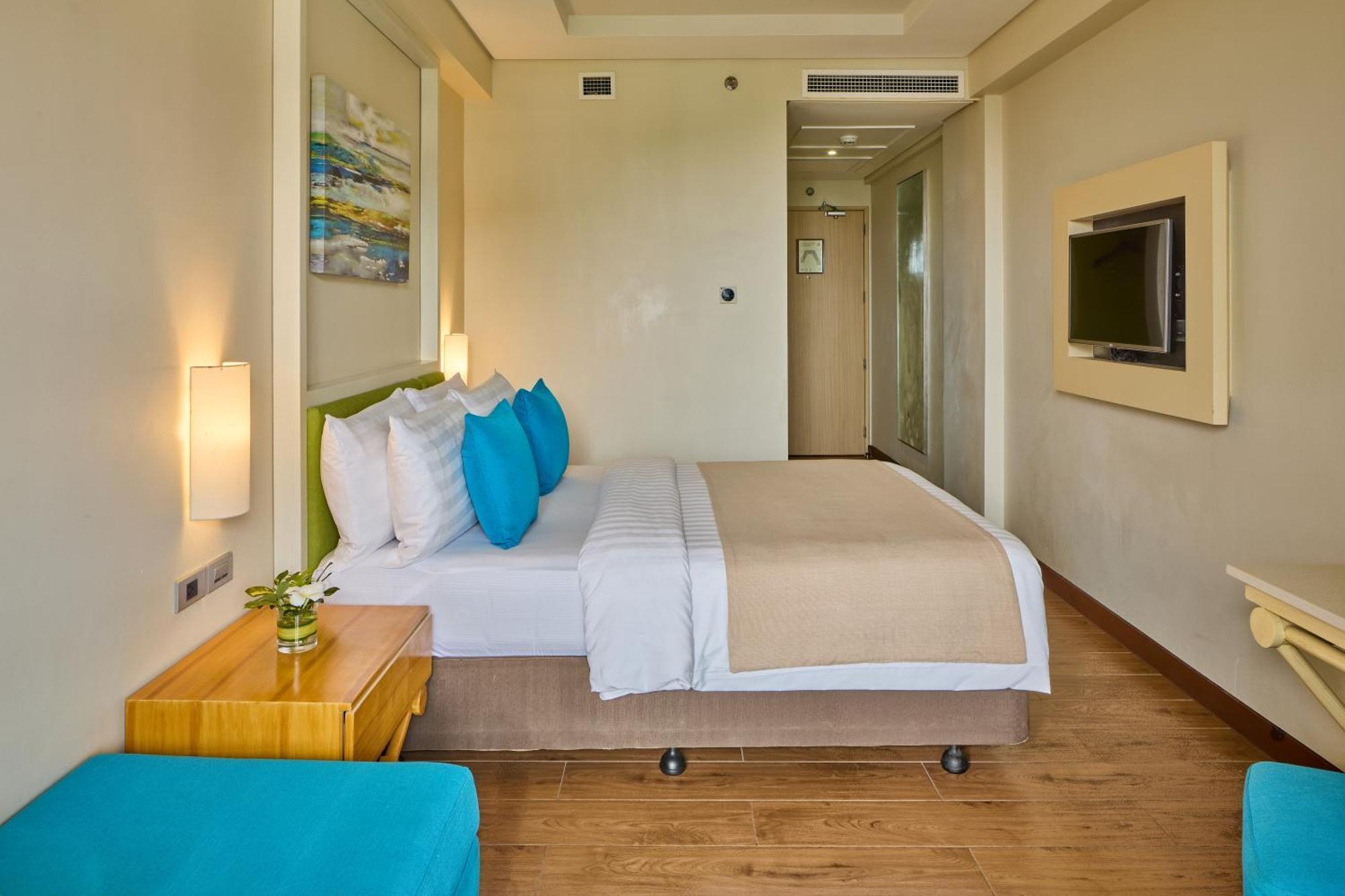Savoy Hotel Boracay Newcoast Yapak Exterior foto