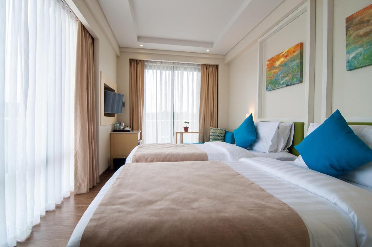 Savoy Hotel Boracay Newcoast Yapak Exterior foto